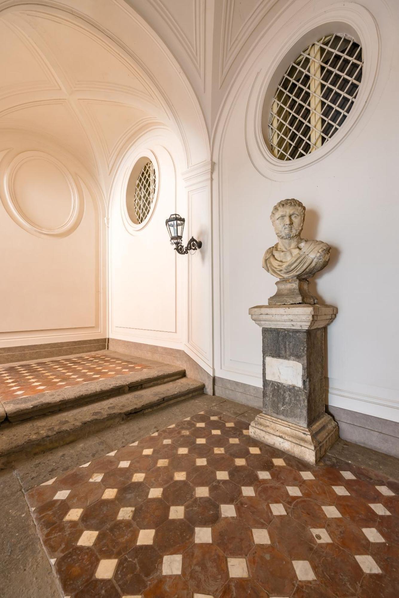 Palazzo Maddaloni Sweet By Napoliapartments Apartment