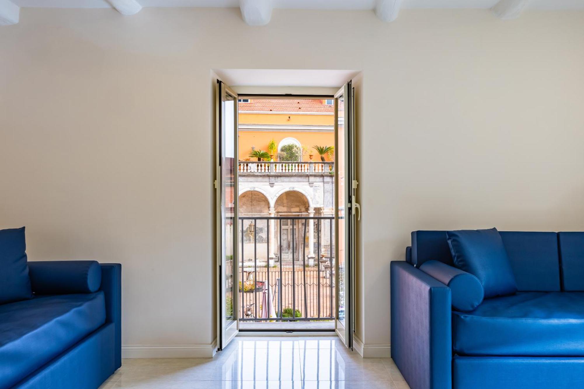 Palazzo Maddaloni Sweet By Napoliapartments *